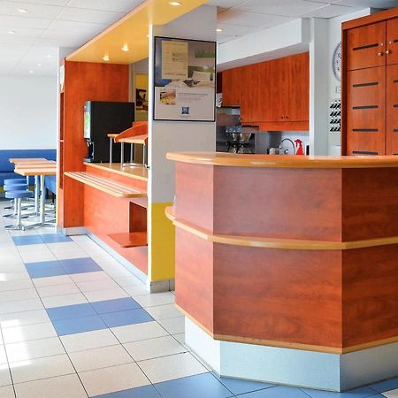 Ibis Budget Orleans Sud Comet Екстер'єр фото