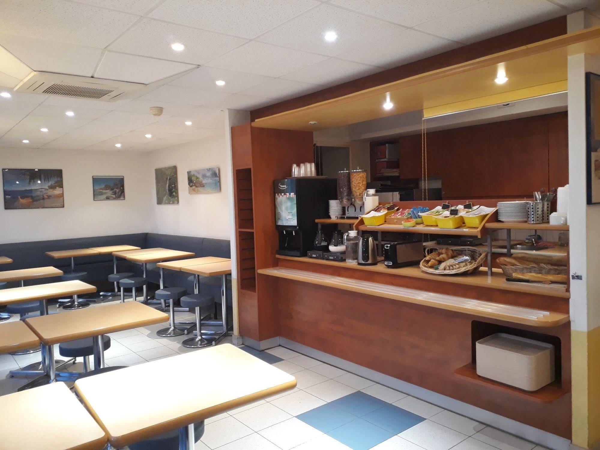 Ibis Budget Orleans Sud Comet Екстер'єр фото