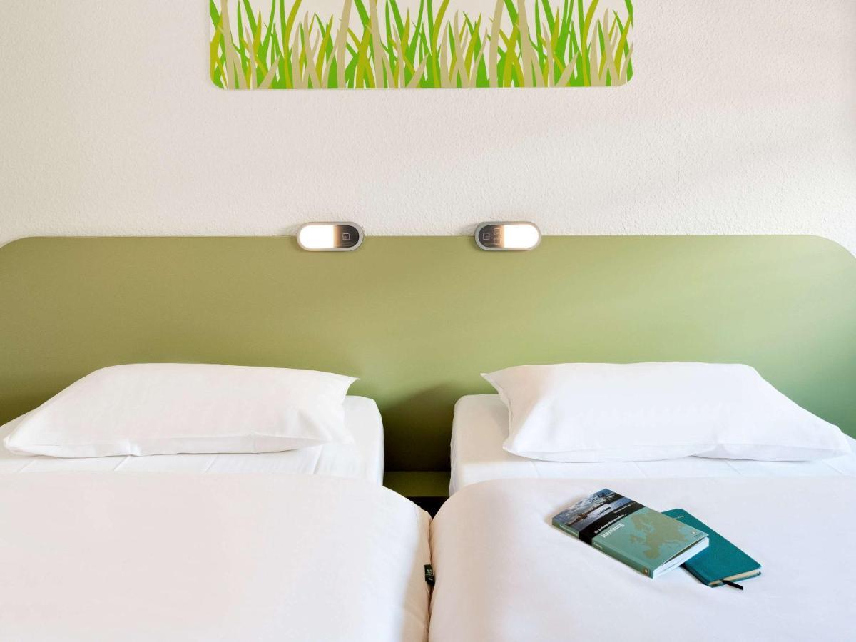 Ibis Budget Orleans Sud Comet Екстер'єр фото